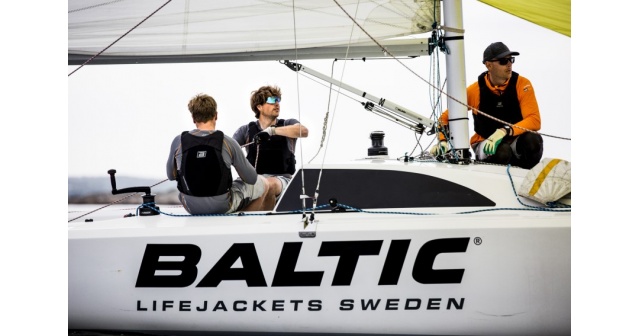 BALTIC Lifejackets вече в магазини Basecamp