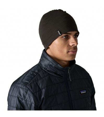 Шапка Patagonia Overlook Merino Wool Liner Beanie
